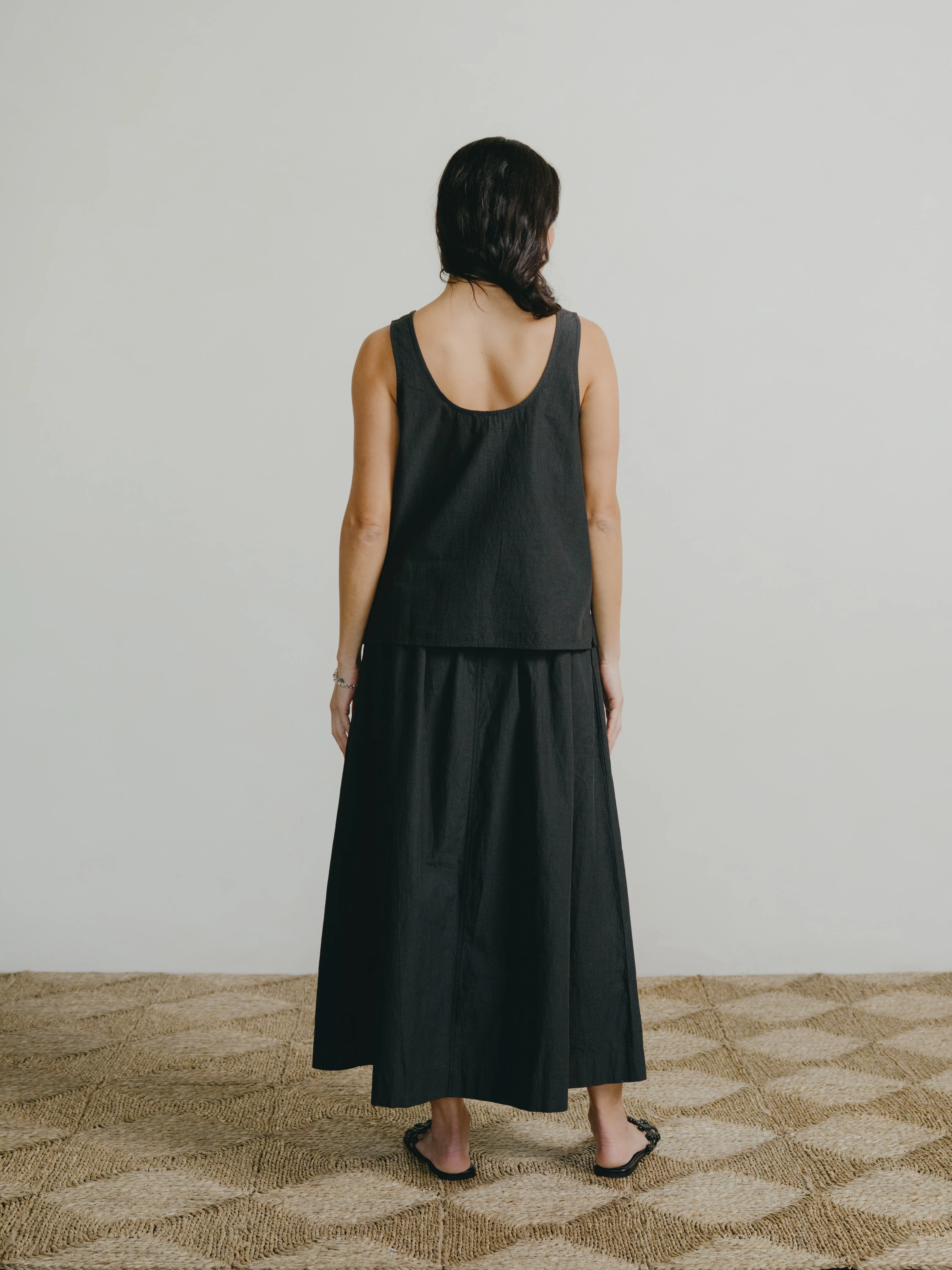 Ananda Skirt, Textured Organic Poplin, Soft Black - Image 3
