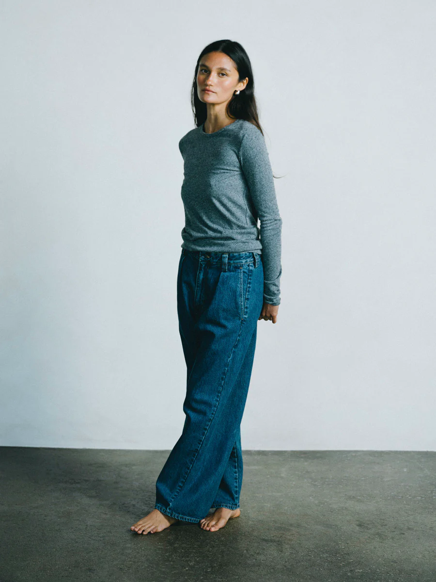 Classic Long Sleeve, Regen Silk Noil Jersey, Charcoal Heather - Image 4