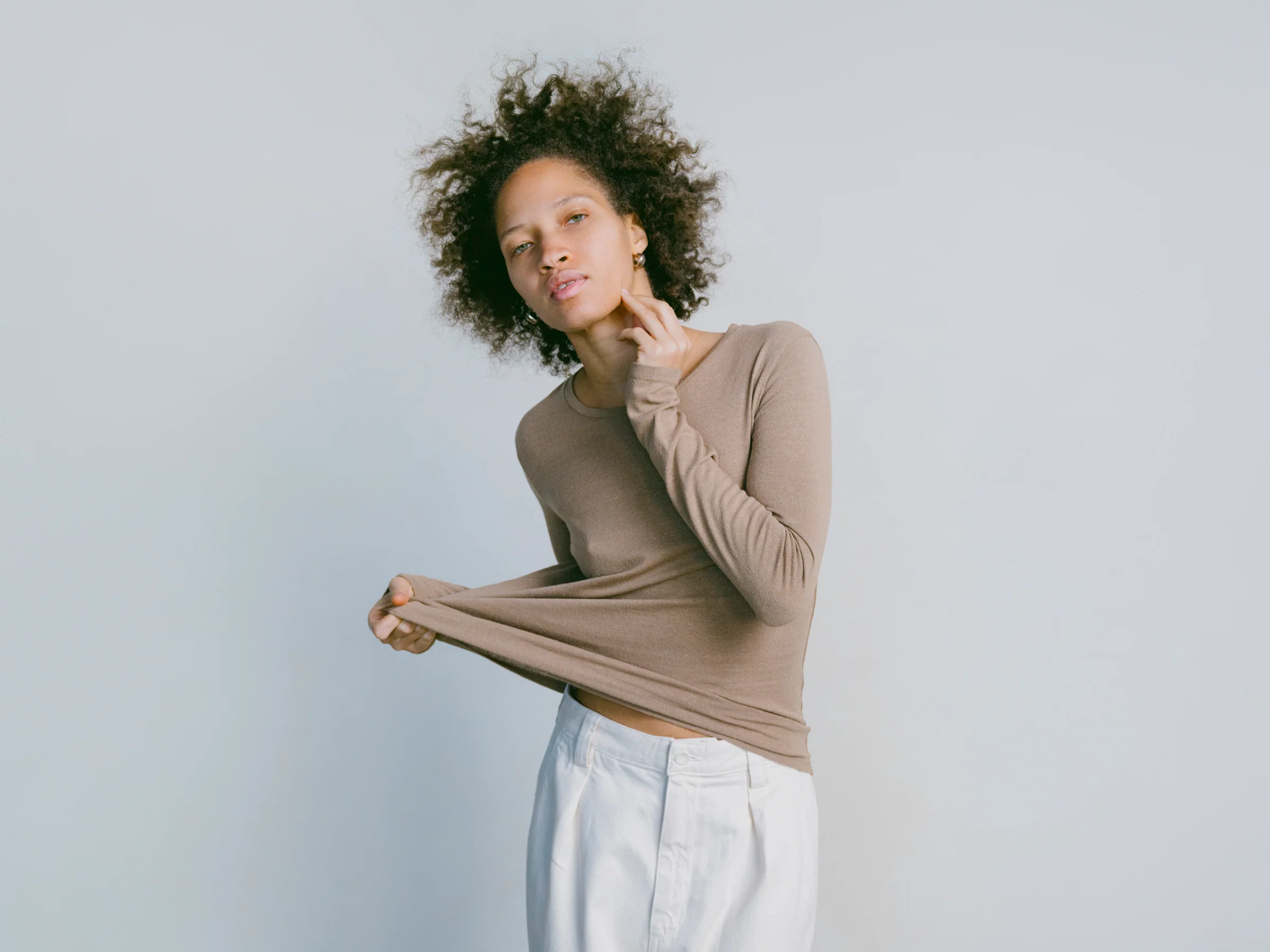 Classic Long Sleeve, Regen Silk Noil Jersey, Tea - Image 3