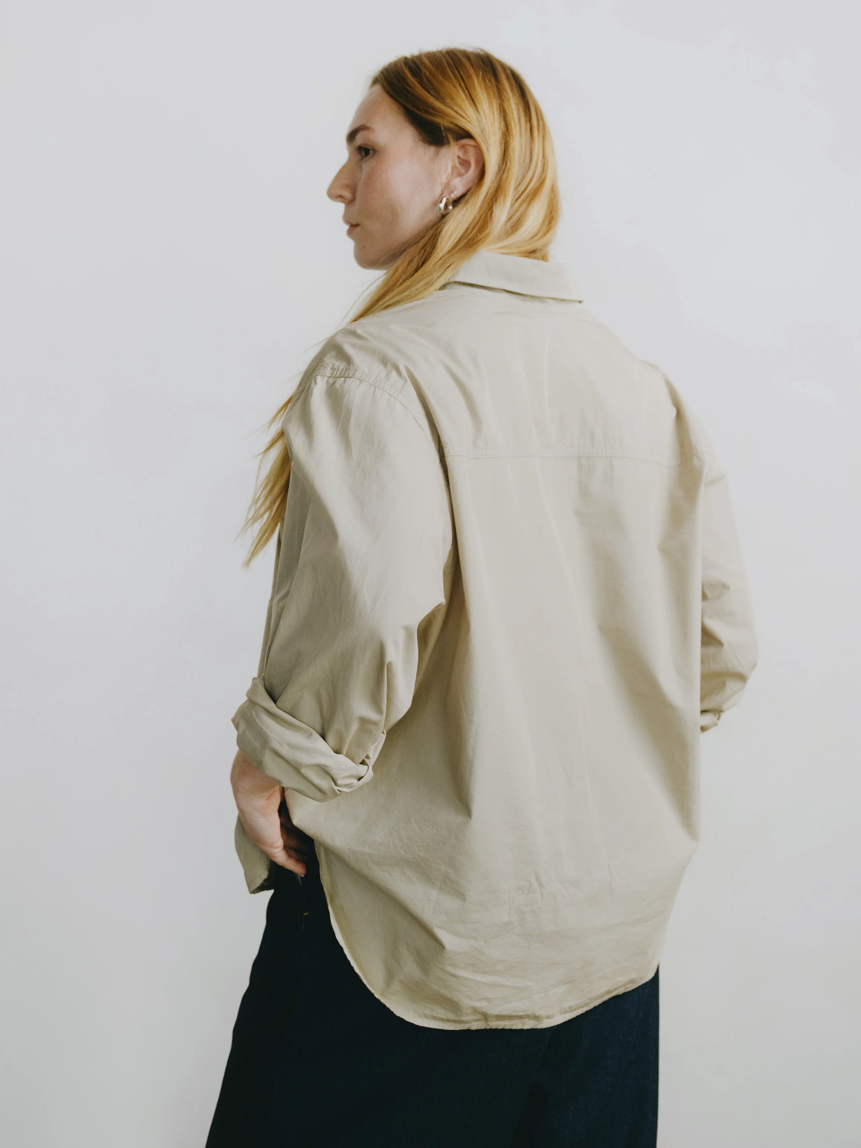Marcie Shirt, Organic Poplin, Khaki - Image 6