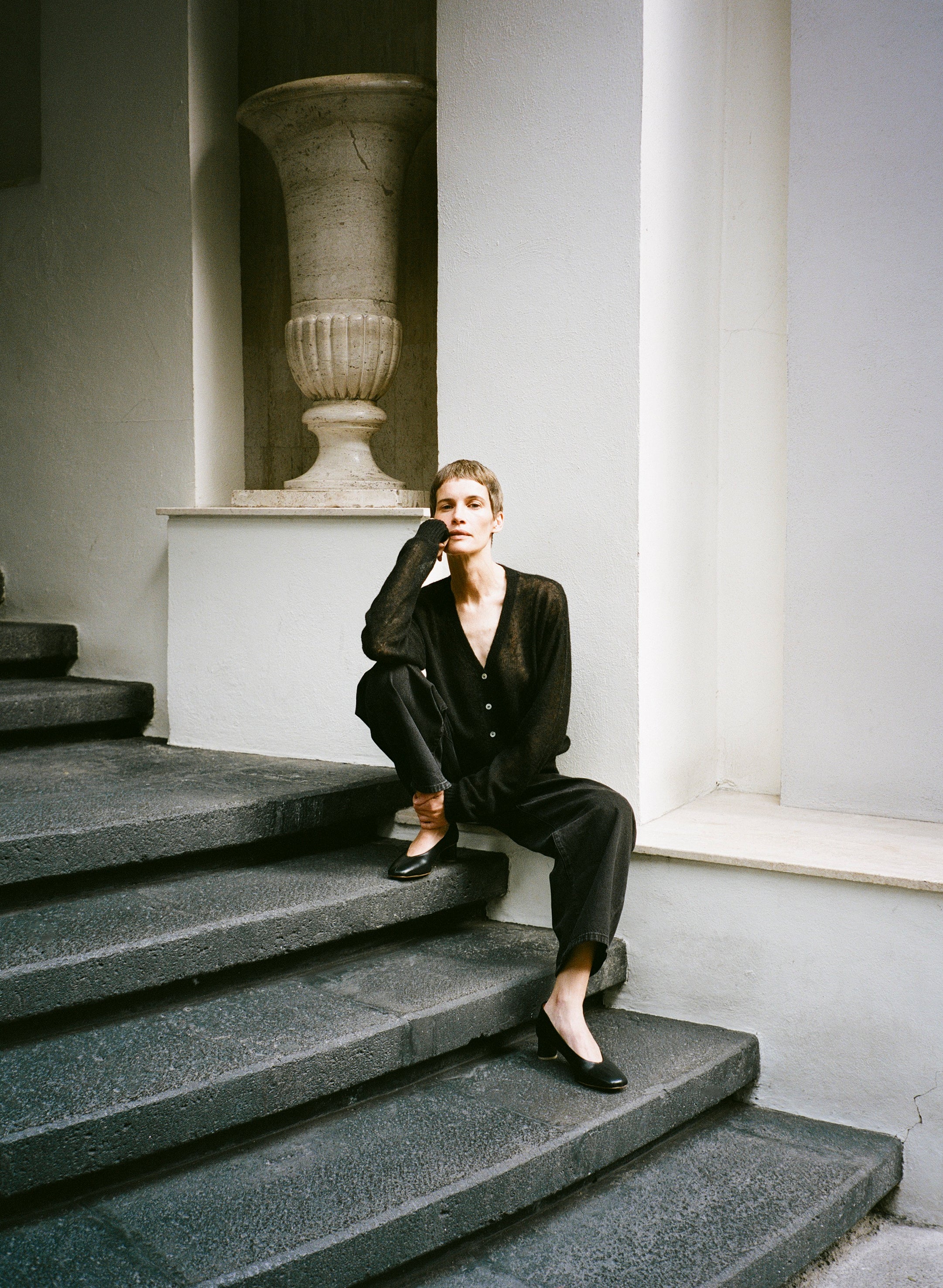 Perla Cardi, Sheer Alpaca Blend, Black - Image 5